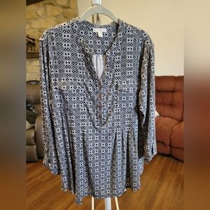 Elegant Geometric Women's Blouse